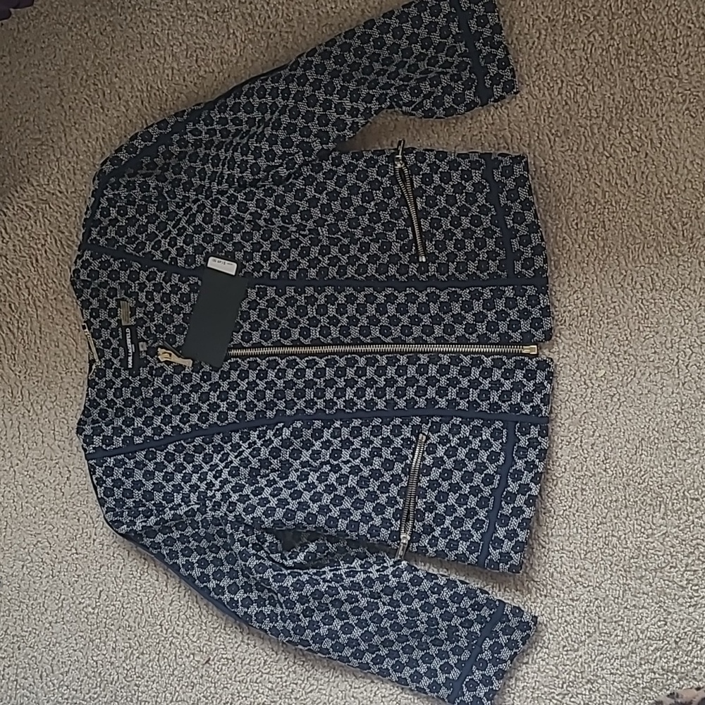 NWT - Karl Lagerfeld, Blazer/Jacket Zip Up Sz 10